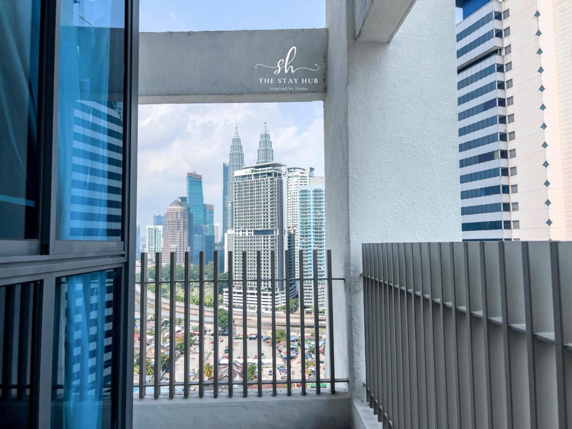 The Luxe Klcc View Sky Pool Apartment Kuala Lumpur Exterior foto